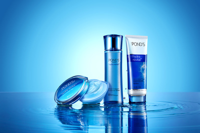 化妝品精修與平面設計 林XIAO多的視覺藝術探索